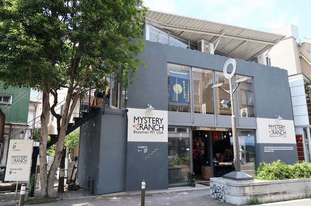 ミステリーランチの店舗は日本にある？