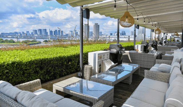 THE BBQ BEACH in AQUA CITY ODAIBA